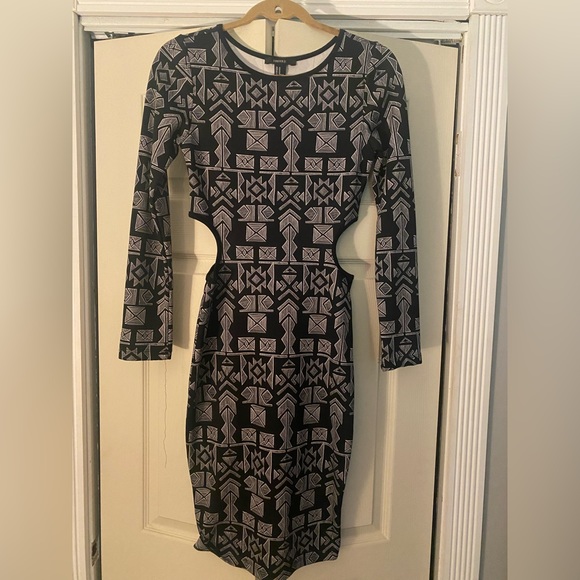 Dresses & Skirts - Forever 21 medium sized dress.